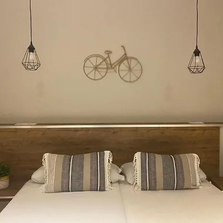 Lullaby By Hamilton * Barcelona