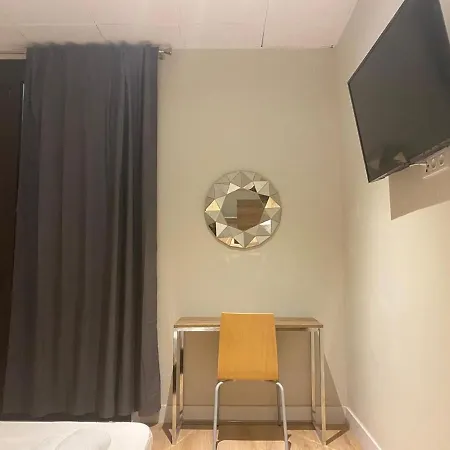 Hostal Lullaby By Hamilton