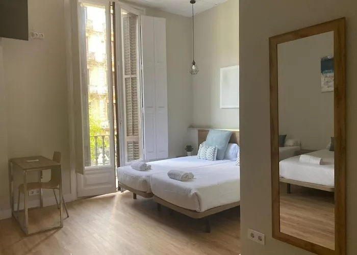 Vandrerhjem Lullaby By Hamilton