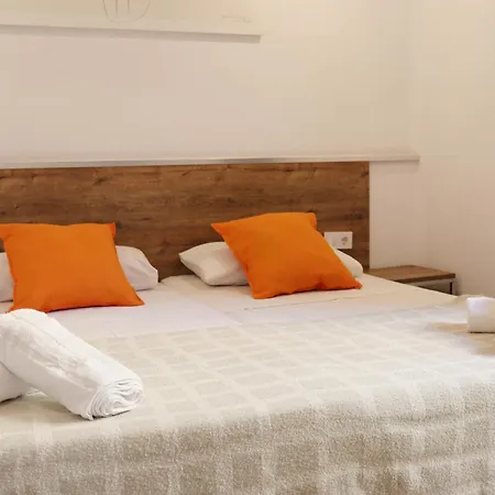 Lullaby By Hamilton Hostal Barcelona