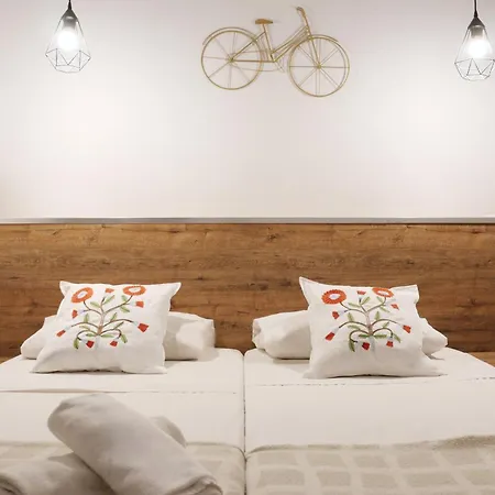 Lullaby By Hamilton Hostal Barcelona