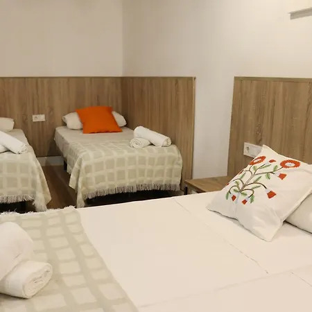 Lullaby By Hamilton Hostal Barcelona